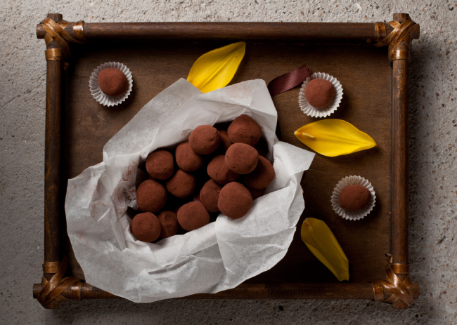 Pocket Coffee Ferrero, Chocolates Filled with Coffee Editorial